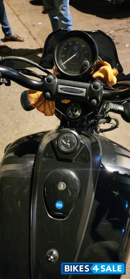 Black Bajaj Avenger Street 160 BS6