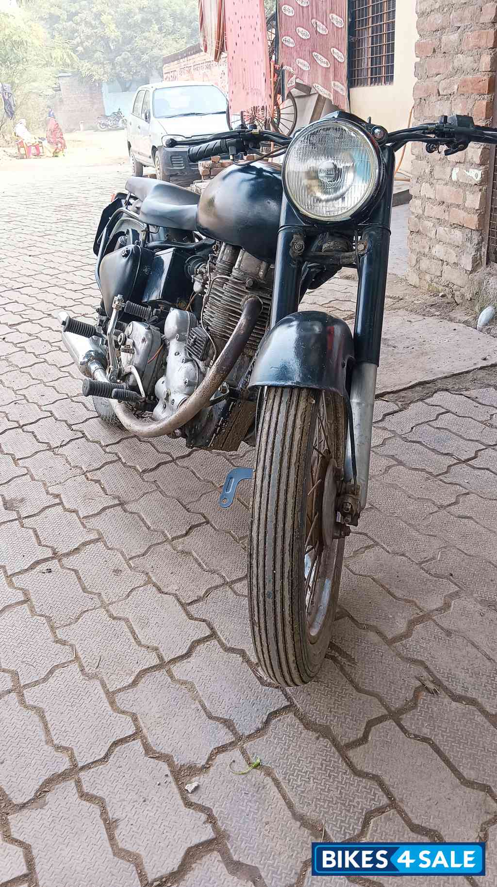 Royal Enfield Bullet 350