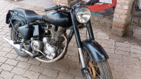 Royal Enfield Bullet 350