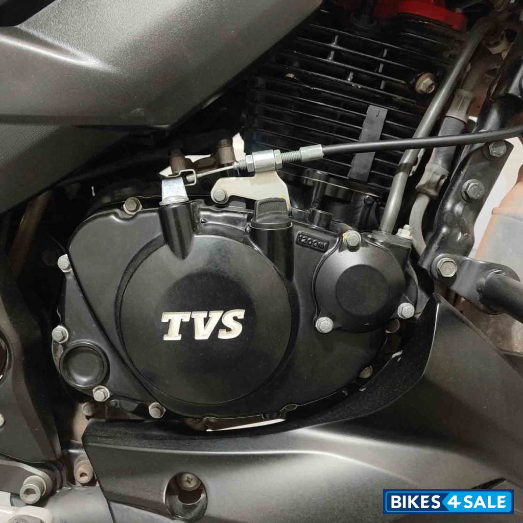 TVS Apache RTR 160 4V