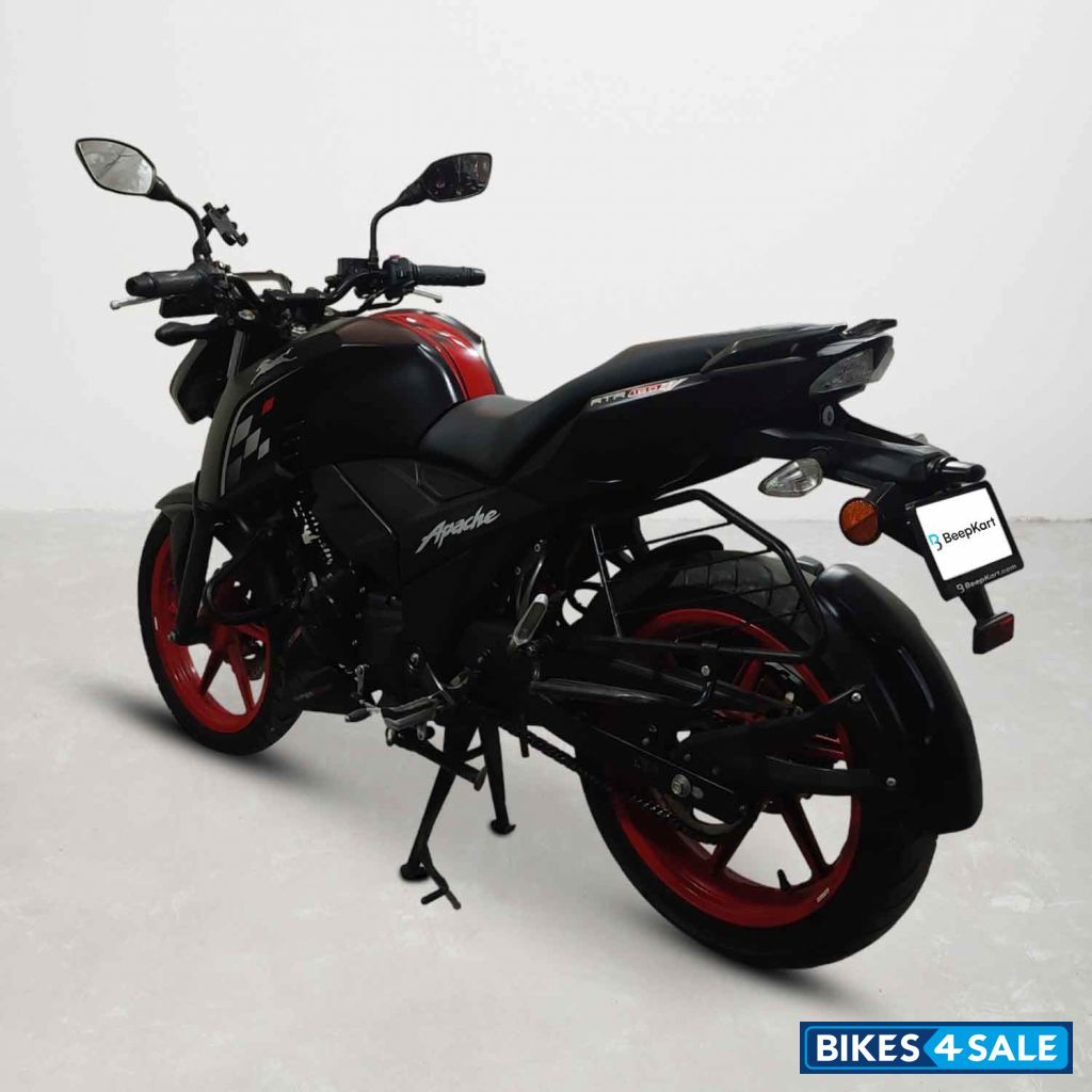 TVS Apache RTR 160 4V