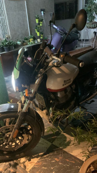 White & Red Royal Enfield Interceptor 650 Twin