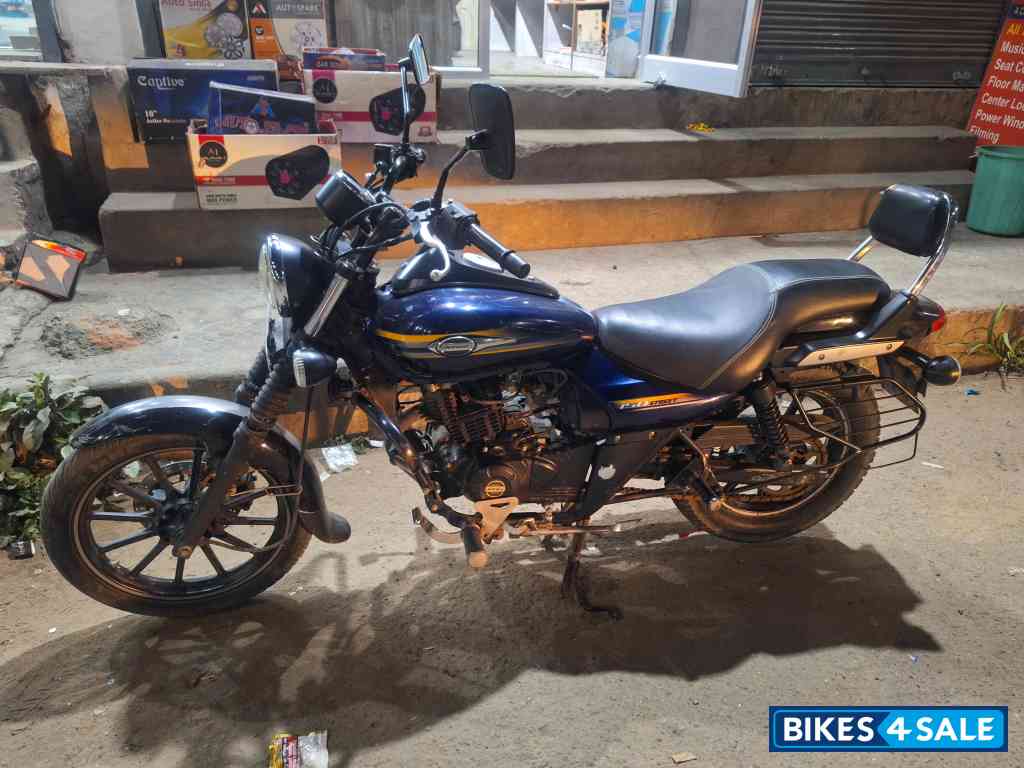 Bajaj Avenger Street 150