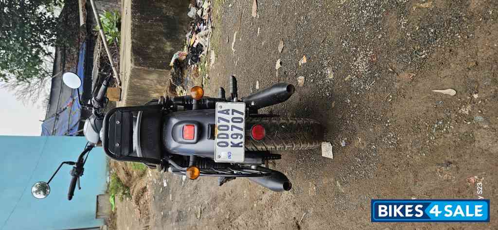 Midnight Grey Jawa Midnight Grey