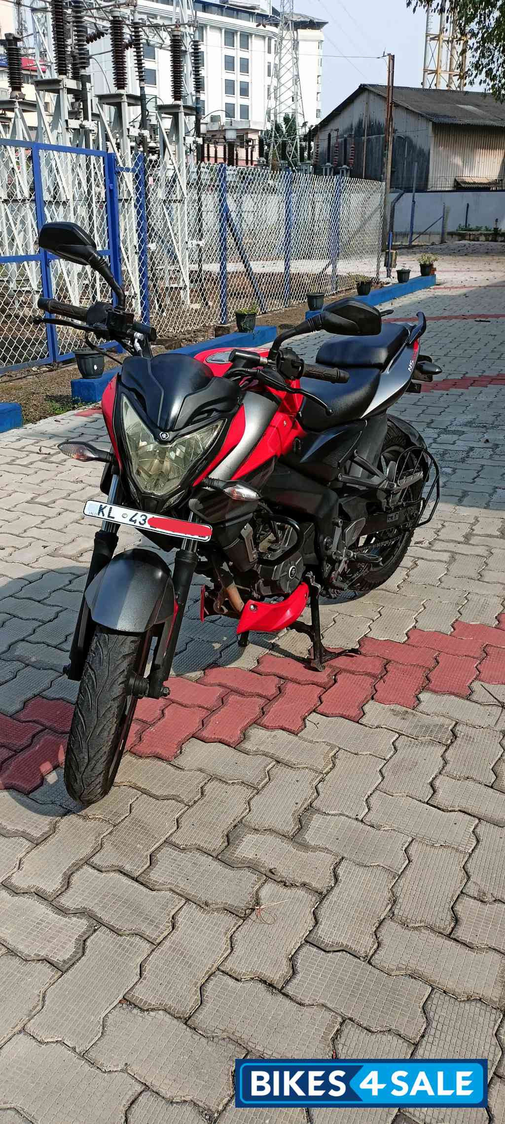 Bajaj Pulsar NS200