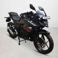 Suzuki Gixxer SF
