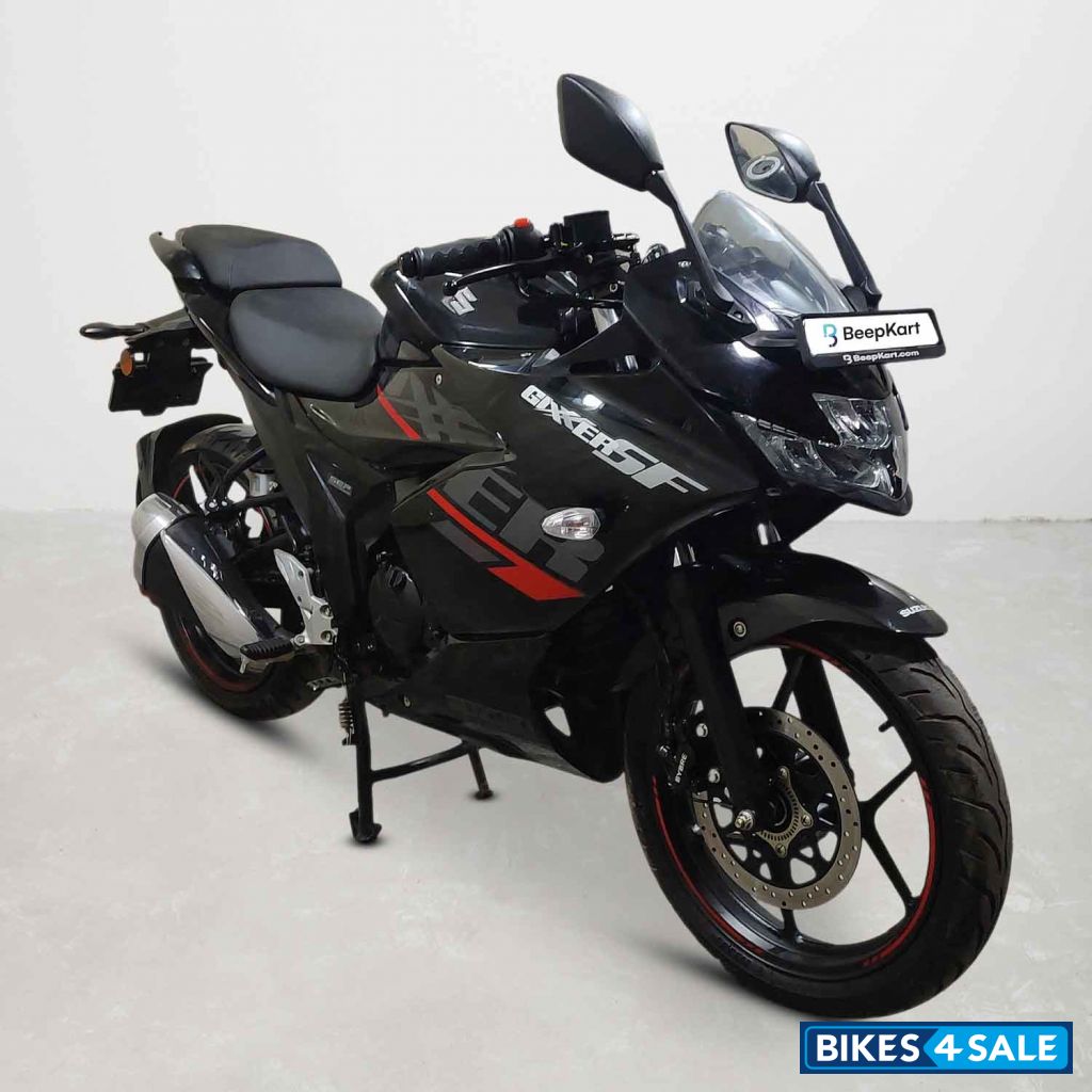 Suzuki Gixxer SF