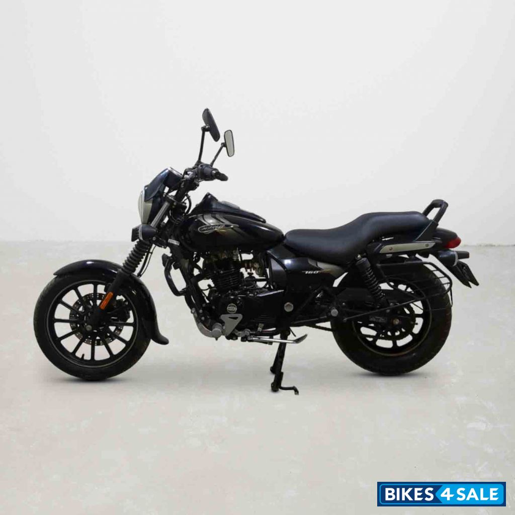 Bajaj Avenger Street 160