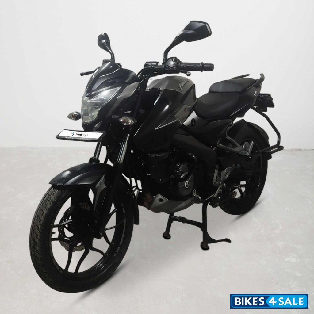 Bajaj Pulsar NS 160