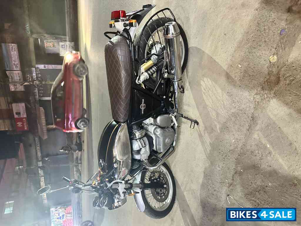 Chrome Royal Enfield Interceptor 650 Twin