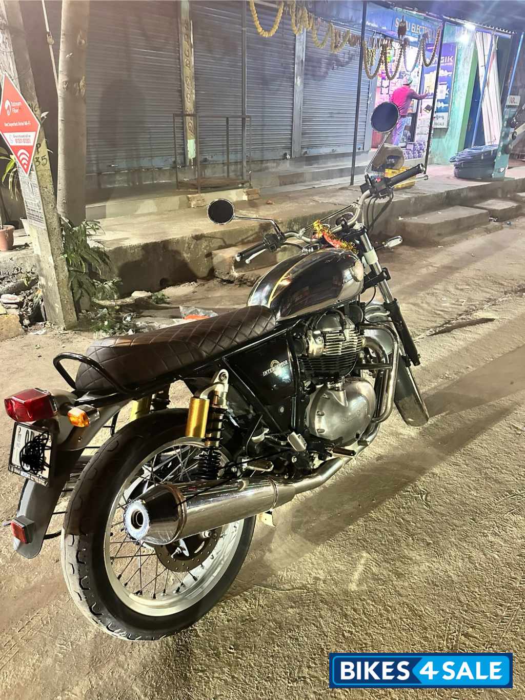 Chrome Royal Enfield Interceptor 650 Twin