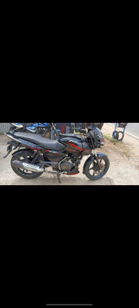 Red Bajaj Pulsar 150