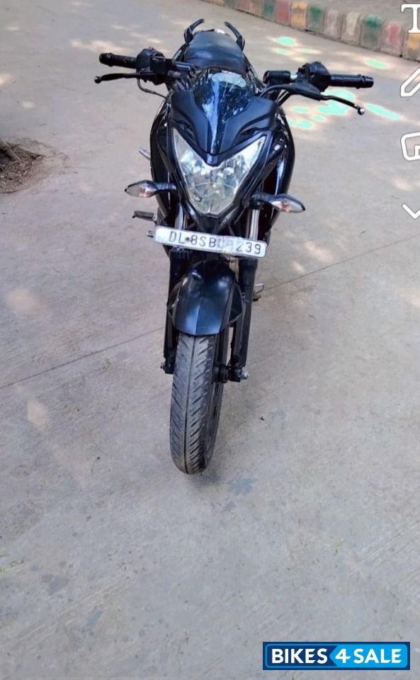 Charry Black Bajaj Pulsar NS200