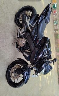 Charry Black Bajaj Pulsar NS200