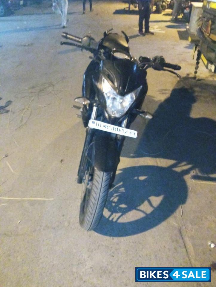 Charry Black Bajaj Pulsar NS200