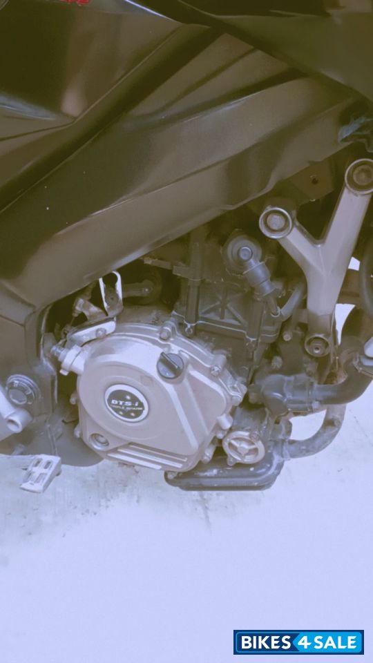 Charry Black Bajaj Pulsar NS200