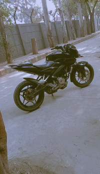 Charry Black Bajaj Pulsar NS200
