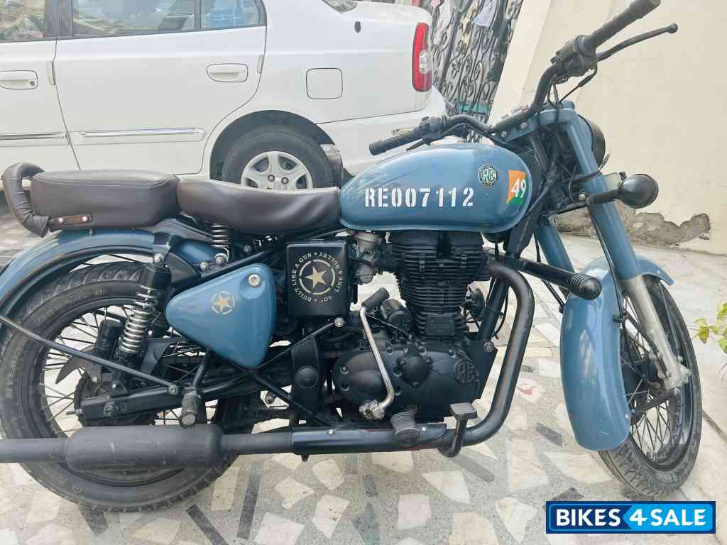 Blue Royal Enfield Classic Signals Airborne Blue