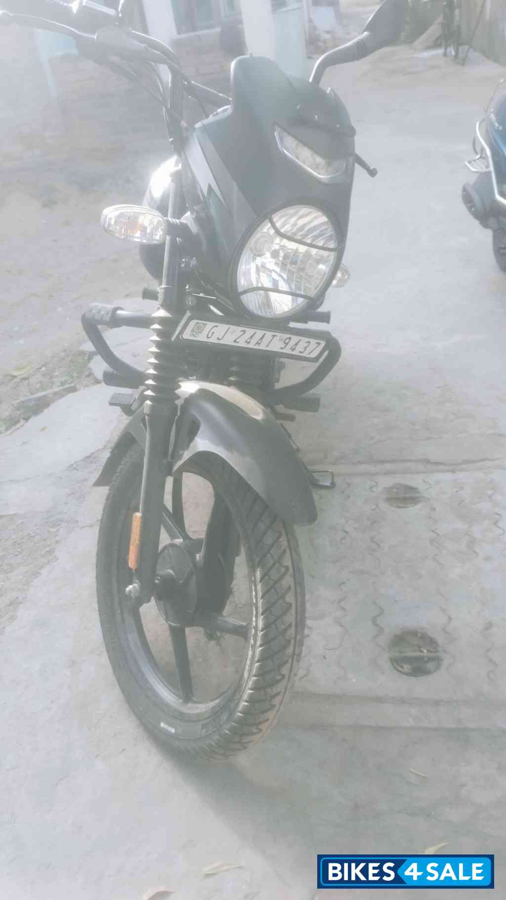 Bajaj CT110X