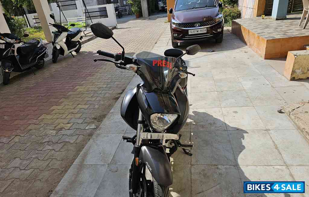 Suzuki Intruder 150 FI