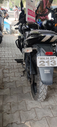 Bajaj Pulsar 220F 2011 Model