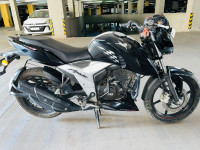 Black TVS Apache RTR 160 4V