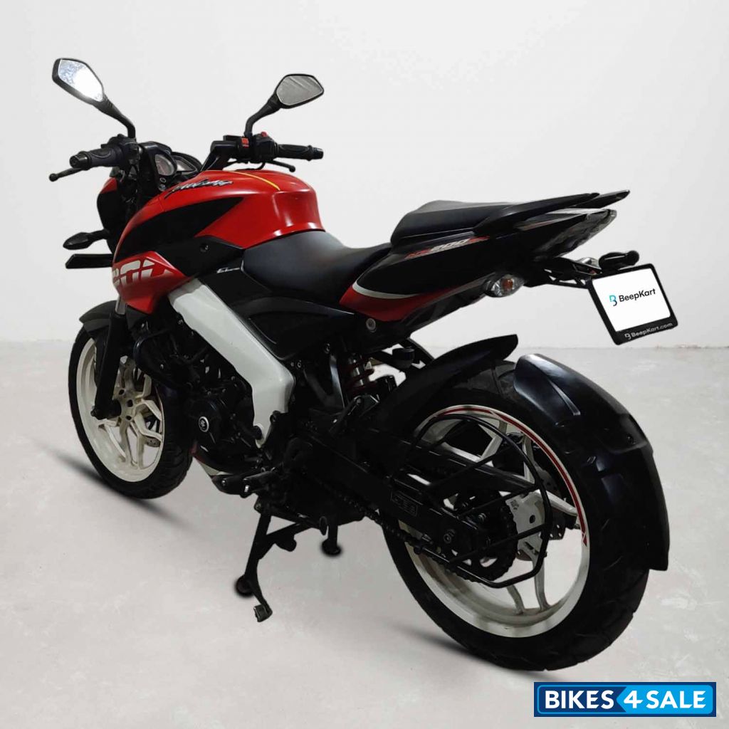Bajaj Pulsar NS200