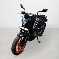 KTM Duke 200