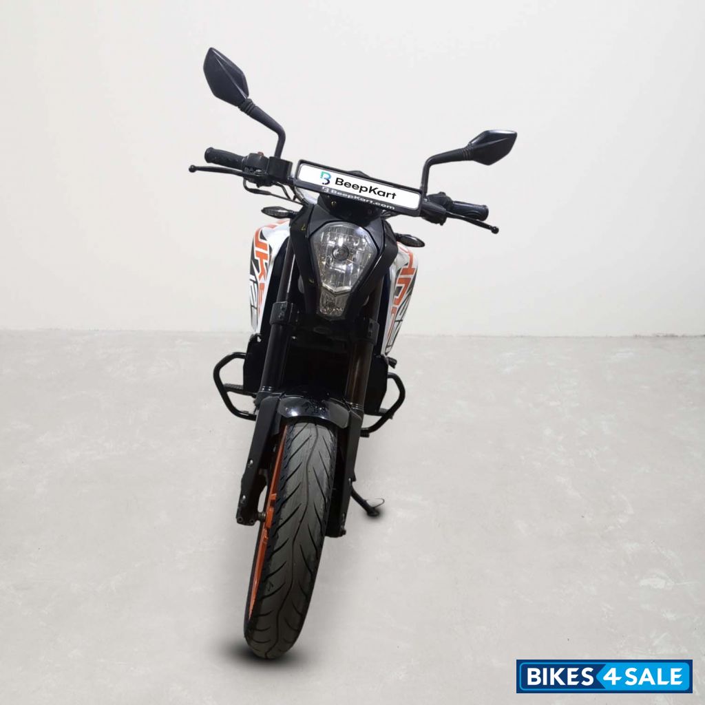 KTM Duke 125