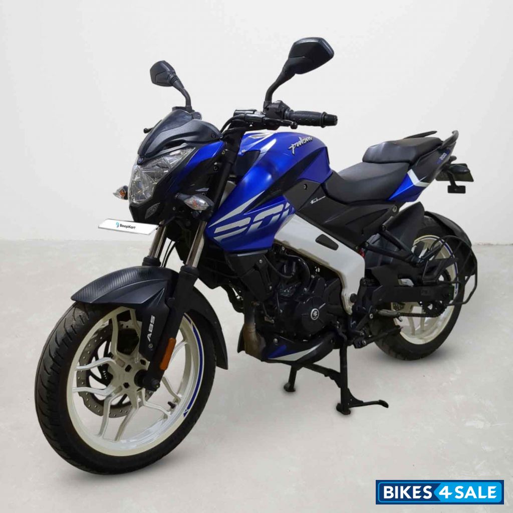 Bajaj Pulsar NS200