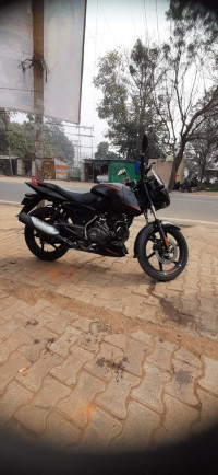 Bajaj Pulsar 150 Neon BS6