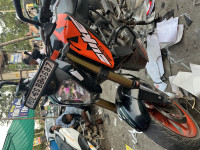 KTM Duke 125
