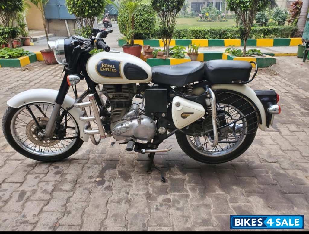 Ash (white) Royal Enfield Classic 350