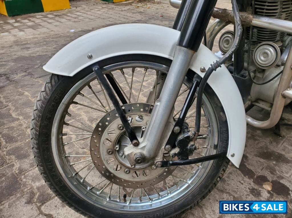 Ash (white) Royal Enfield Classic 350