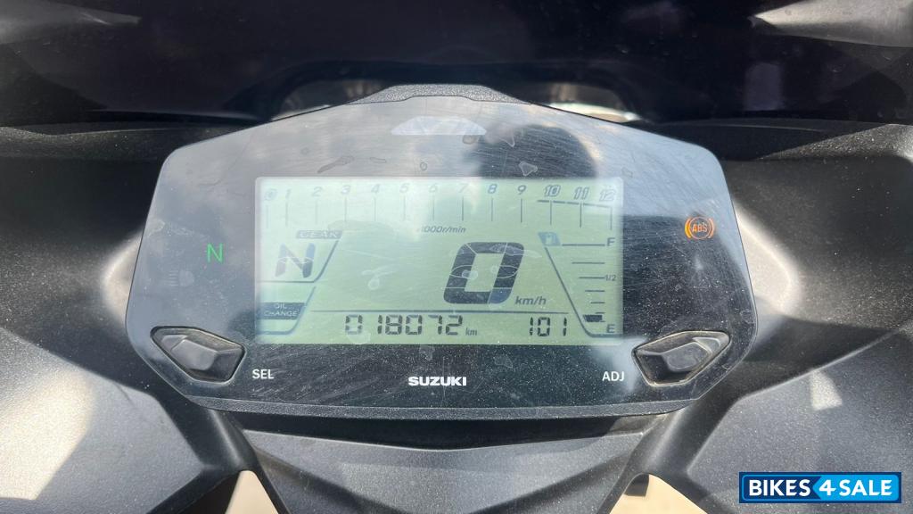 Suzuki Gixxer SF BS6