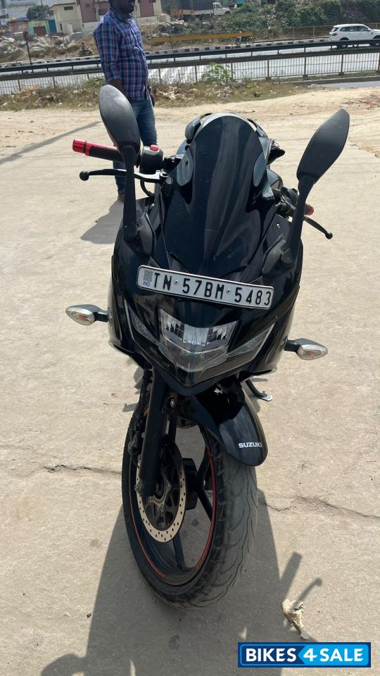 Suzuki Gixxer SF BS6 Suzuki Gixxer SF BS6