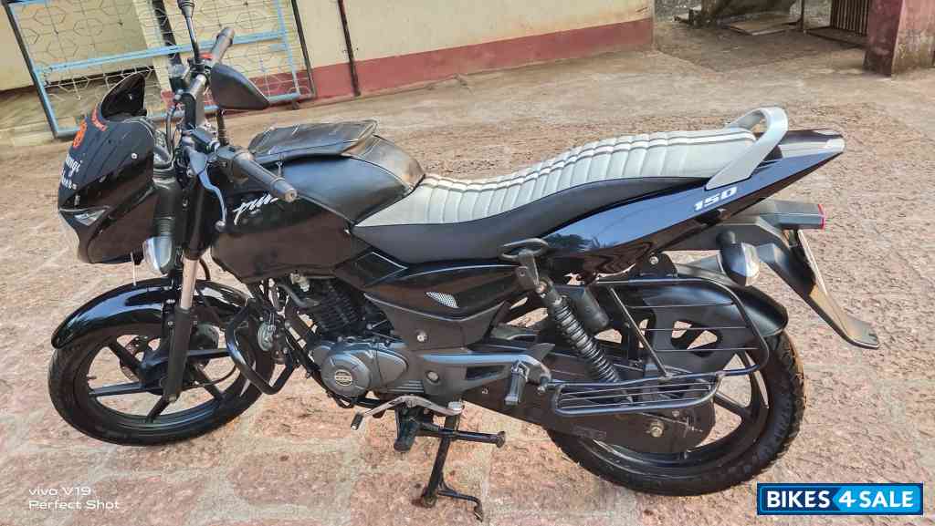 Bajaj Pulsar 150