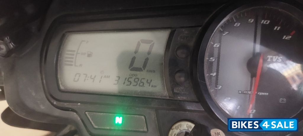 Black TVS Apache RTR 160 Black TVS Apache RTR 160