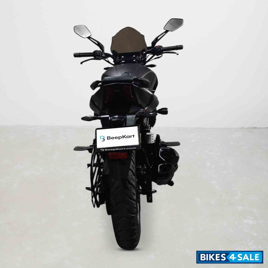 Bajaj Dominar 250