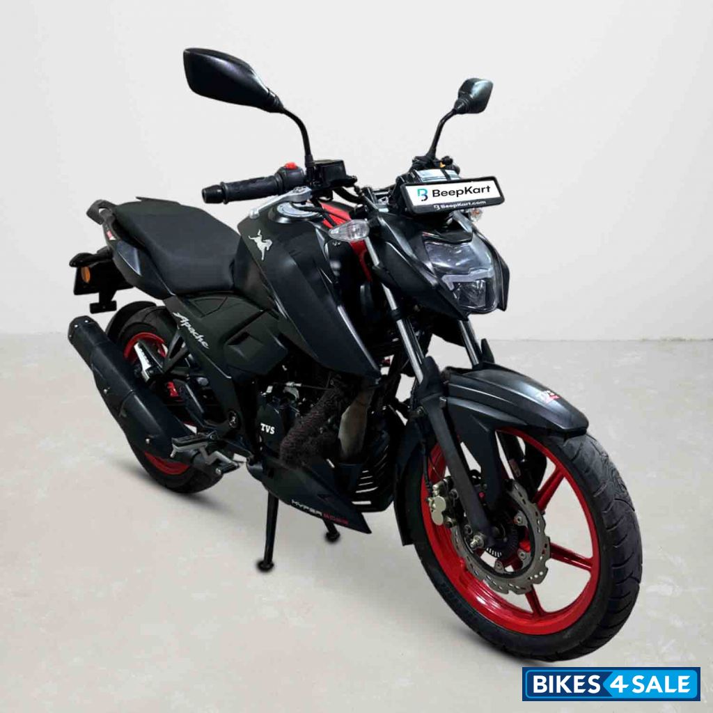 TVS Apache RTR 160 4V