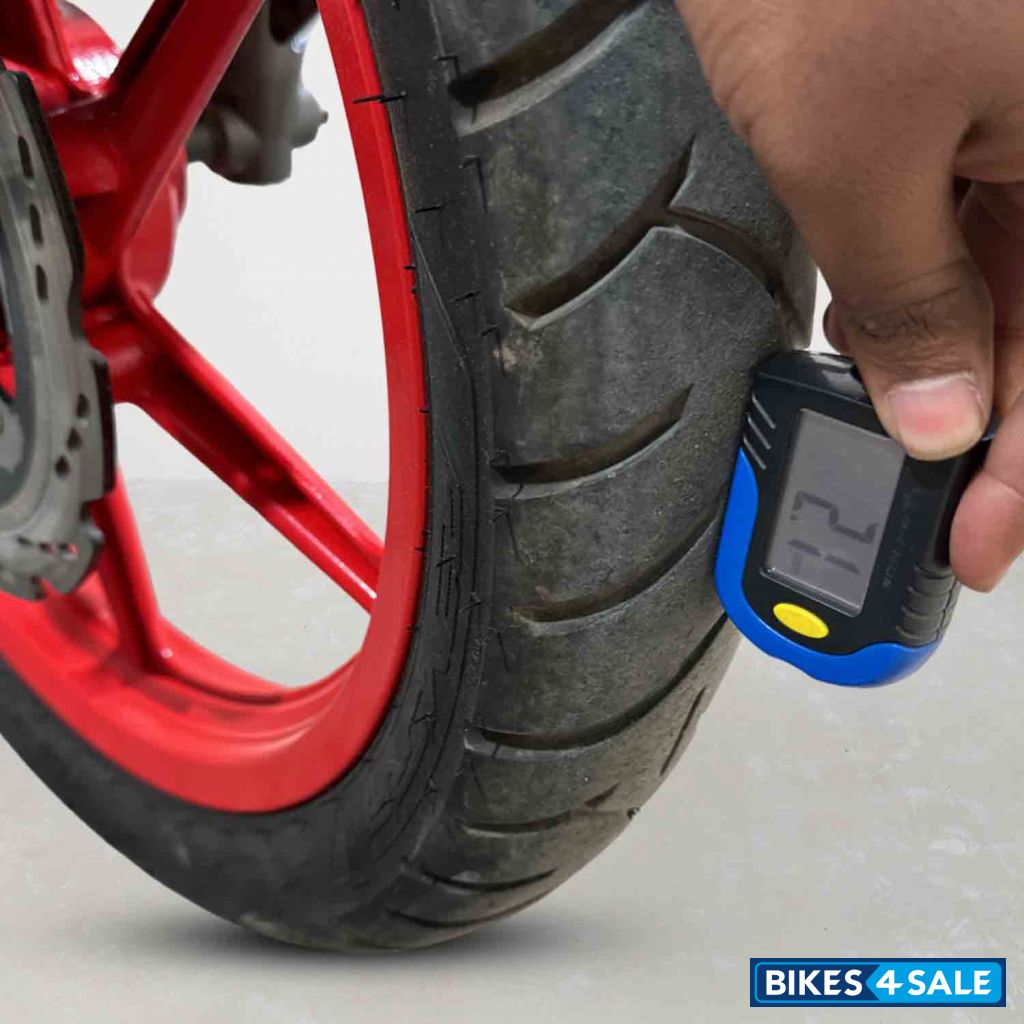 TVS Apache RTR 160 4V