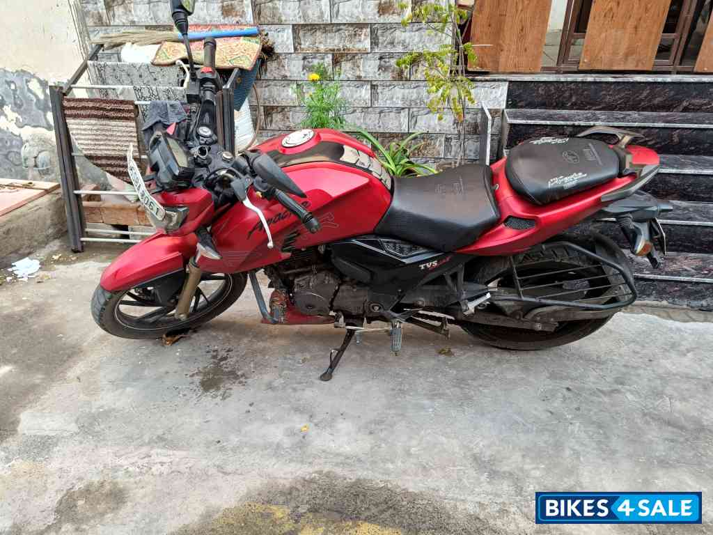 Matte Red TVS Apache RTR 200 4V