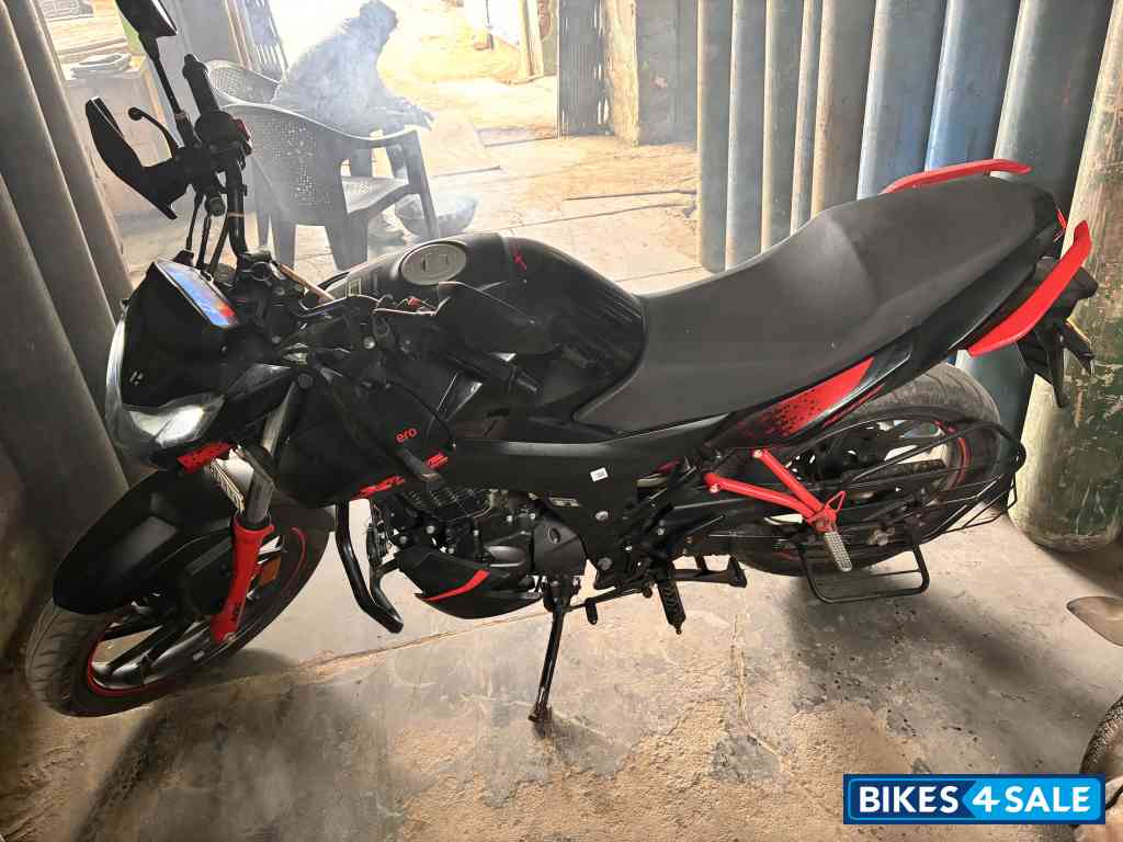 Hero Xtreme 160R Stealth 2.0
