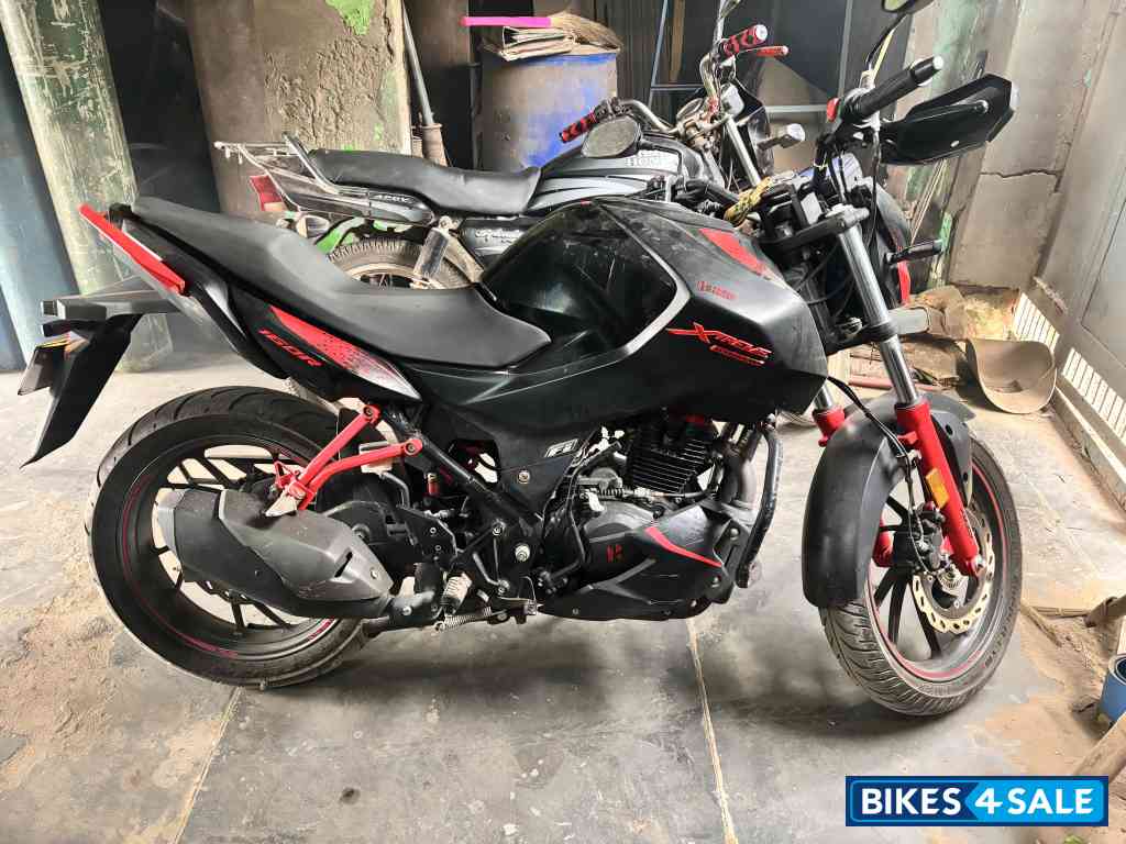 Hero Xtreme 160R Stealth 2.0