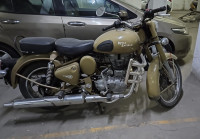 Royal Enfield Classic Desert Storm