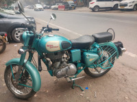 Royal Enfield Classic 500