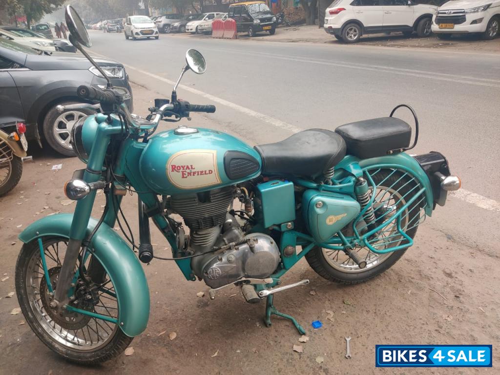 Royal Enfield Classic 500