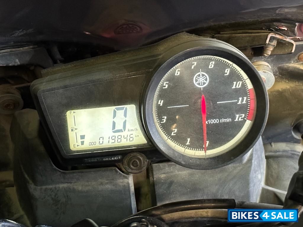 Yamaha YZF R15 V2 Yamaha YZF R15 V2