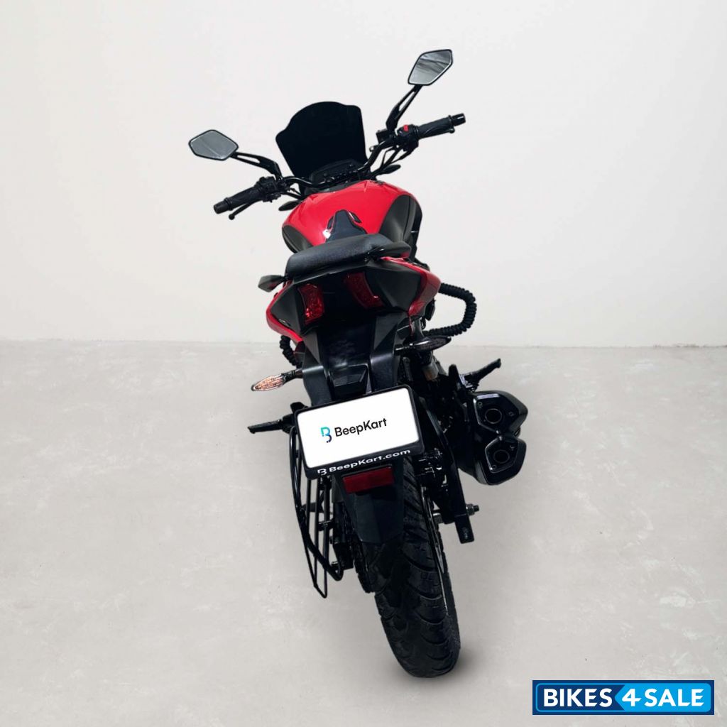 Bajaj Dominar 250