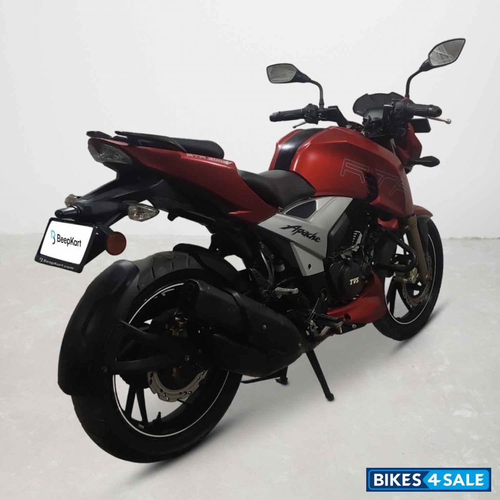 TVS Apache RTR 200 4V